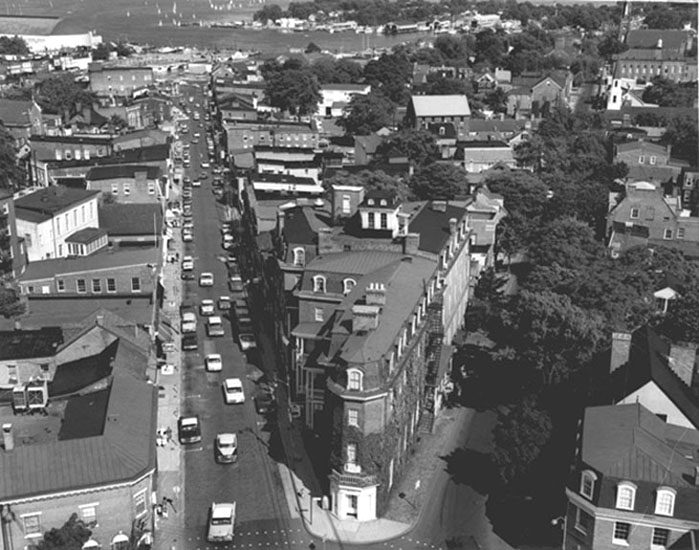 MainStreetfrom StAnnes